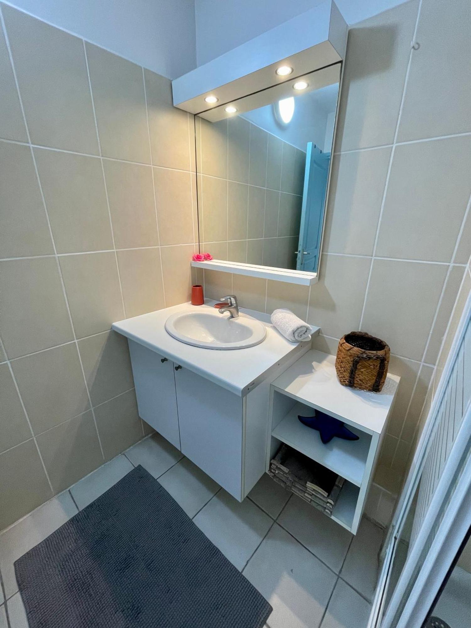 La Playa - L'Appartement Cozy - 2 A 5 Personnes Sainte-Anne  Ngoại thất bức ảnh